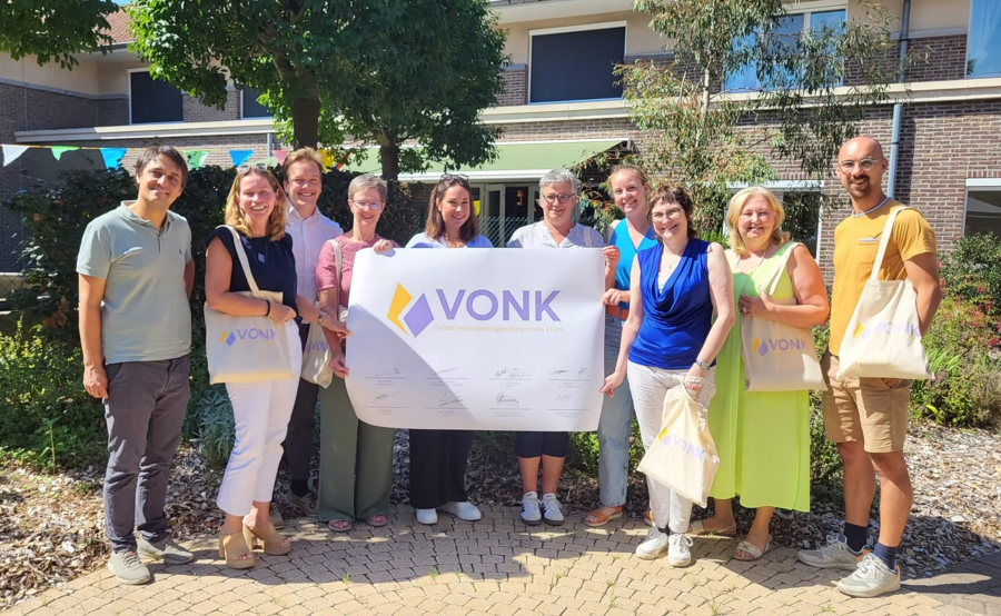 Vonk toont hoe kleine ideeën grote verandering brengen in de ouderenzorg