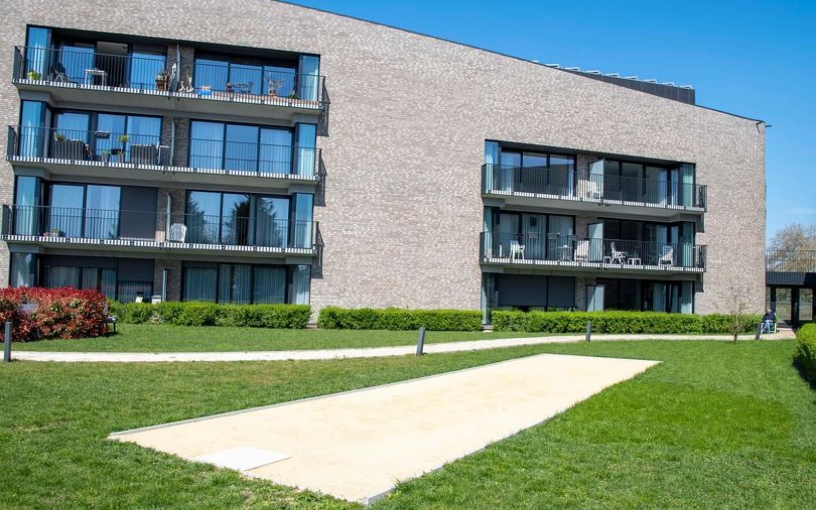 Bent u op zoek naar een appartement in Vilvoorde? ➡️ Dit appartement,  gelegen op de tweede verdieping in de Parkstraat 107, ligt vlakbij het  mooie, By Notaris Charlotte Blockx