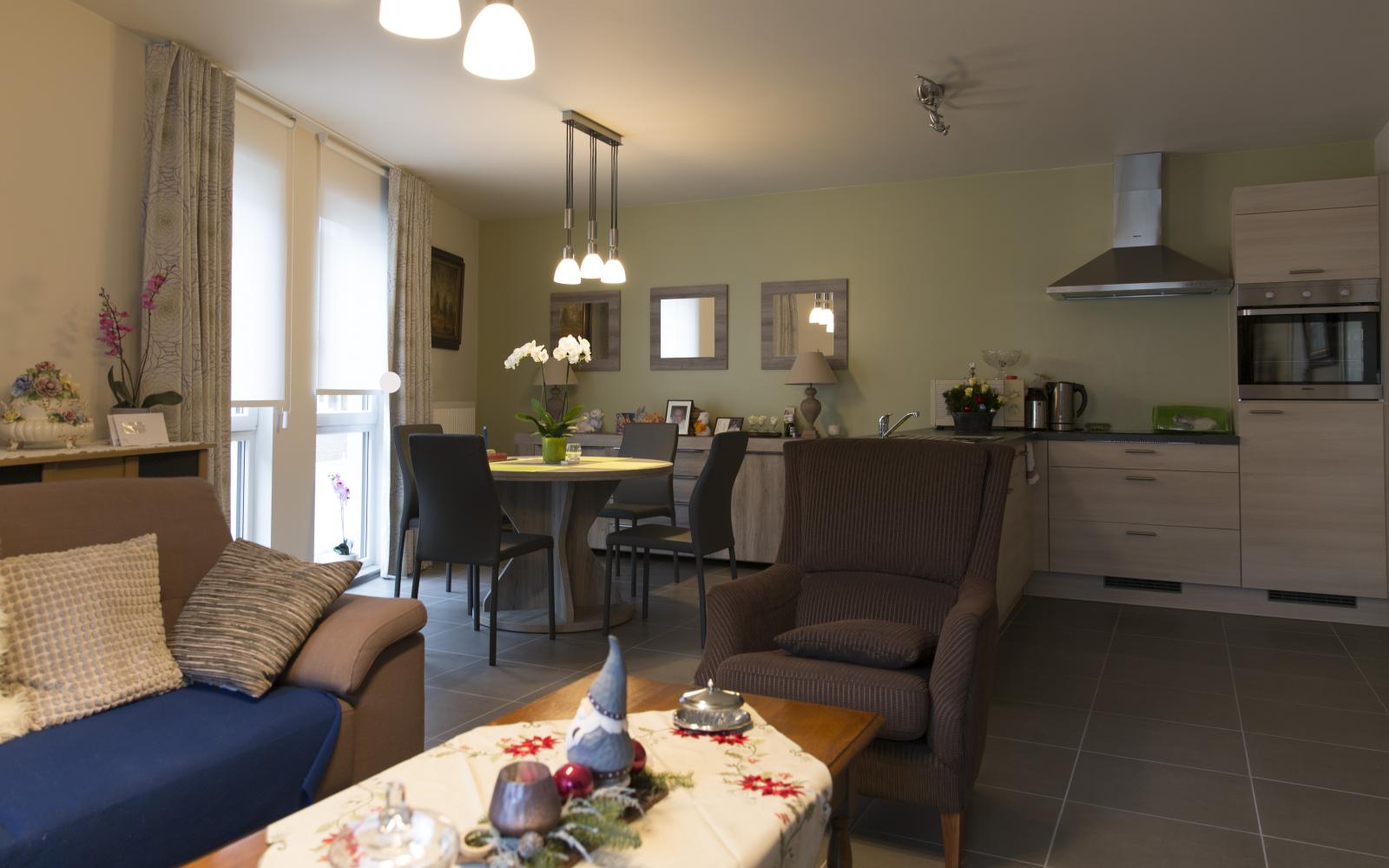 Residentie Bellevue-Gavere  ( 90% bezet - vlak aan de Markt - vanaf 990€/maand - inclusief ALLE service)